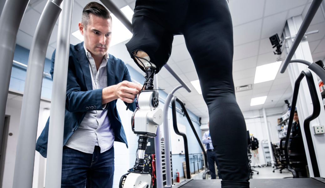 Elliot Rouse and Open Source Leg v2